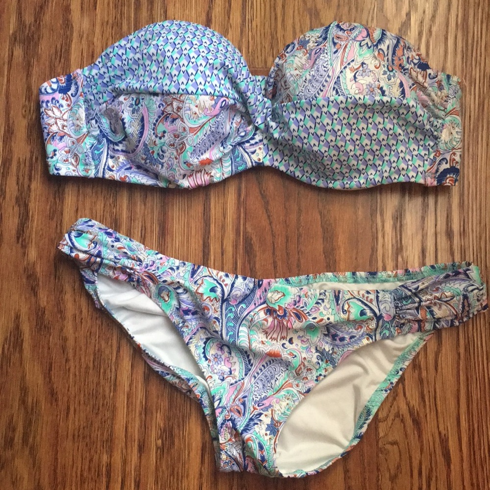 NWOT VS Bandeau Boho Print Bikini